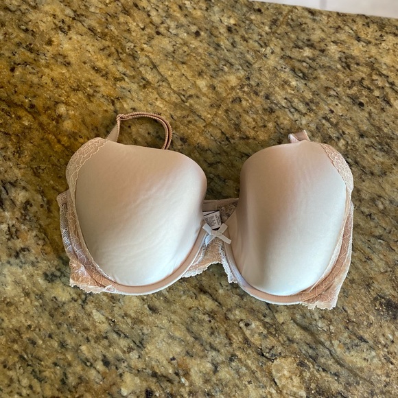 Victoria's Secret | Intimates & Sleepwear | Victorias Secret Dream Angels Nude Bra 36dd | Poshmark